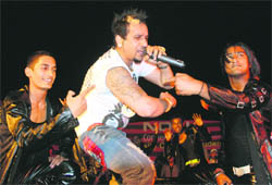 Punjabi pop singer Jazzy B performs during the third day of Jhankaar 2010 at Panjab University on Wednesday.