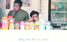 World No-Smoking Day has no effect on this man, who smokes openly in Ludhiana