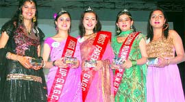 Winners of the Miss Farewell contest flanked by runners-up during the farewell party at Guru Nanak Girls College