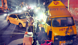 Rehris hamper the flow of traffic on a road in Ludhiana.