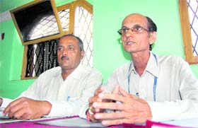 Abhay Rawal, Public Relations Officer of the Gujarat government addresses a press conference in Dehradun
