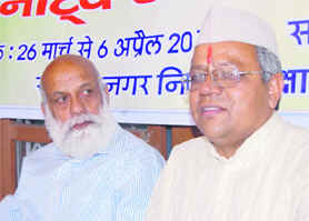 Roshan Dhasmana and SP Mamgai of the Garhwal Sabha address a press conference in Dehradun on Wednesday.