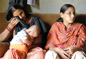 Harjeet Kaur (left) and Sukhpal Kaur, daughters of Gurjant Singh of Behman Jassa Singh village, narrating their plight at Chak Ram Singh Wala village in Bathinda district on Thursday. 