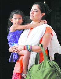 Sheeba Chadha with her daughter