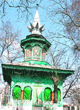 The shrine of Hazrat Sayeed Akbar-ud-din at Dadasara village in Pulwama district.