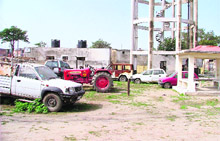 A park situated in front of the Haibowal police station being used to dump impounded vehicles.