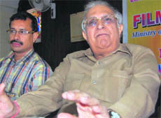 RK Verma of the Uttarakhand Film Chambers of Commerce at a press conference in Dehradun on Saturday.