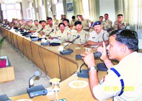 Alok Sharma, DIG, Mela Police, briefs IAS probationers in Haridwar