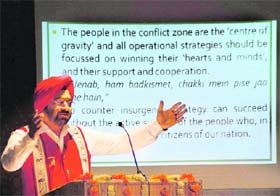 Former Chief of the Indian Army and Governor of Arunachal Pradesh General Joginder Jaswant Singh (retd) addresses students and teachers at Kurukshetra University in Kurukshetra