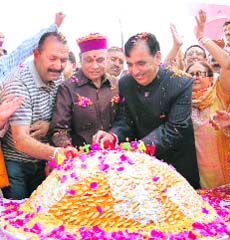 Chief Minister Prof Prem Kumar Dhumal celebrating his 67th birthday at Peter Hoff in Shimla on Saturday.
