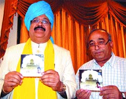 Dr Ashok Chopra, father of actress Priyanka Chopra, releases his shabad album in Amritsar on Tuesday.