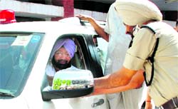 Former Punjab Chief Minister Capt Amarinder Singh outside the Mohali courts on Tuesday. A Tribune photograph
