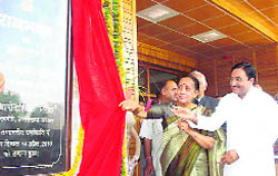 Governor Margaret Alva and Chief Minister Ramesh Pokhriyal Nishank at the inauguration of the Raj Bhawan building in Dehradun 