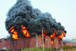 Fire engulfs the rubber factory at Wariana Leather Complex on Kapurthala road 