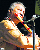Pandit Hari Prasad Chaurasia performs at a function organised by SPIC MACAY in Gurgaon on Thursday.