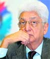 Wipro chief Azim Premji announces the companys results in Bangalore  on Friday. 