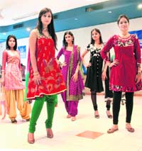 Budding designers walk the ramp in their own creations at FIT 2010