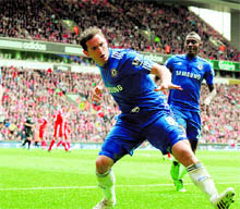 Chelseas Frank Lampard celebrates his goal against Liverpool on Sunday.  AFP