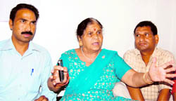 Sushila Dhyani, a statehood agitator, addresses a press conference in Dehradun on Thursday