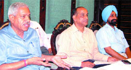 J.P. SIngh, Managing Director of Shree Dhanvantri Herbals, addresses mediapersons in Amritsar