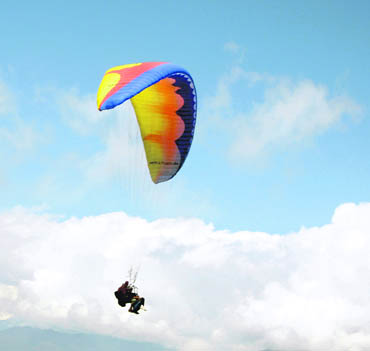 Places like Bir-Billing in Kangra and Solang Nullah near Manali are famous for paragliding