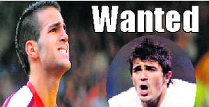 Cesc Fabregas (L) and David Villa