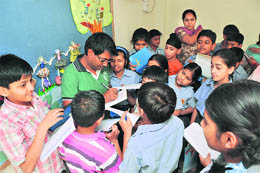 Rajkumar Gupta interacts with students of Dikshant International School 