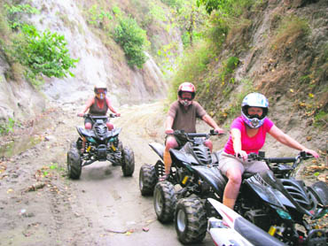 women bikers take part in an Xtremeways expedition
