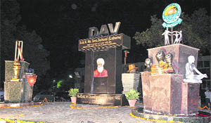 A sculpture - Shubh Aarambh Chowk - marks the 125th birth anniversary of DAV School-8.
