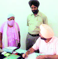 Bhagwant Singh, In charge, CIA, Bahadur Singh Wala, interrogates Jasbir Kaur