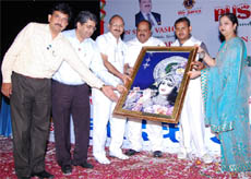 The organisers of the Lions International regional conference honour the guests.