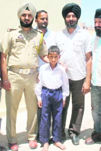 A nine-year-old boy, Sumit Singh, who allegedly ran away from his house at Chenani in Udhampur two days ago with policemen in Trikuta Nagar police station