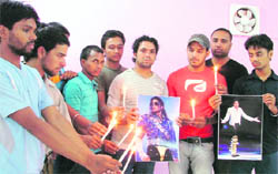 Dance lovers pay tributes to King of Pop Michael Jackson in Ludhiana