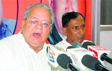 Kalraj Mishra, national Vice-President of the BJP, addresses a press conference in Dehradun on Wednesday. 