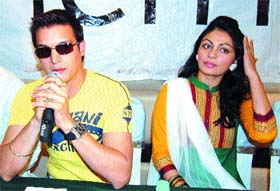 Actors Jimmy Shergil and Neeru Bajwa during a promotional event of their upcoming film 'Mel Karade Rabba' in Amritsar.