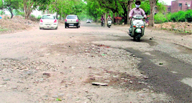 The municipal corporation hasnt inspired much confidence in the residents, as more often than not, the work on the construction of roads initiated in the past has been left midway