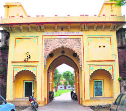 The entrance of Rishikul Vidyapeeth