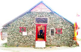 A view of the Himani Chamunda temple near Dharamsala.