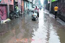 Due to waterlogging at Durgesh Nagar, factory owners failed to open their units on Saturday. 