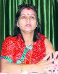 Anjana Uniyal Walia announces vocational camps for women during a press conference in Dehradun 