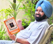 Professor KBS Sodhi, the author of Sach De Moti, a translation of Shakespeares sonnets.