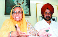 Dr Inderjit Kaur, president of the All-India Pingalwara Charitable Society, addresses mediapersons in Amritsar.