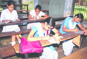 Students participate in a competition organised as part of a science seminar at Bhalla Inter-College, Haridwar