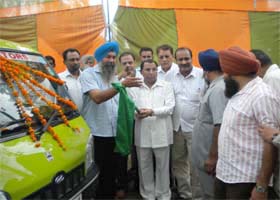Technical Education Minister Swarna Ram flags off a mid-day meal van in Phagwara