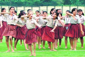Schoolchildren rehearse for Independence Day celebrations in Gurgaon