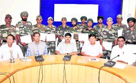 BEG & C (Roorkee) jawans with administrative officials in Haridwar