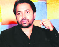 There was an interesting tussle recently between Punjabi culture aficionado Balvinder (above) and noted economist Sucha Singh Gill on Sohani Saver