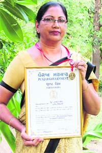 Dr Satwant Bhalla