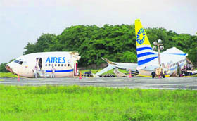 The wreckage of a Colombian passenger plane that crashed in the Caribbean resort island of San Andres on Monday. 