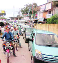 Such traffic jams are routine at Panchrukhi, near Palampur.